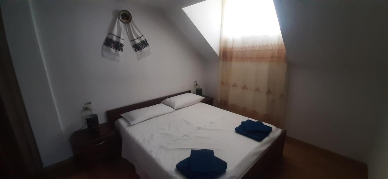 Cazare Luxandra Borşa Habitación foto